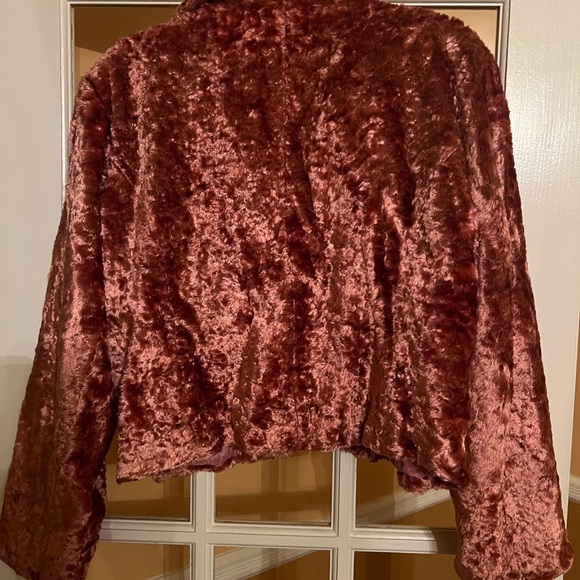 Esprit pink faux fur light weight jacket with collar size Extra large very soft - Picture 3 of 5